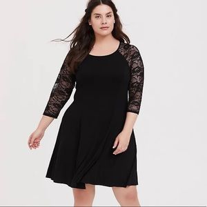 NWT Torrid black lace raglan lace sleeve trapeze dress